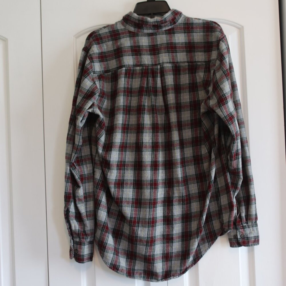 St John's Bay Quality Menswear 100% Cotton Flannel Plaid Button Down Size Medium - Picture 13 of 15
